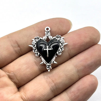 Retro Gothic Rose Cross Pendant Necklace – Dark Style Hip Hop Jewelry Accessory