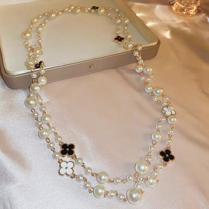 Long Layered Pearl Necklace for Women – Light Luxury Sweater Chain for Autumn & Winter