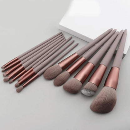 💄 13-Piece Makeup Brush Set – Soft Cosmetic Brushes with Storage Bag