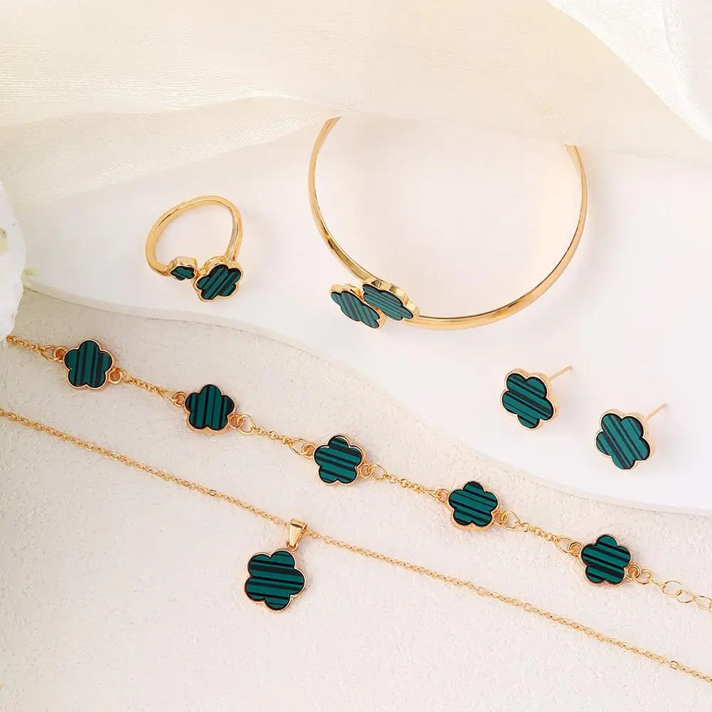 Elegant Five-Leaf Clover Jewelry