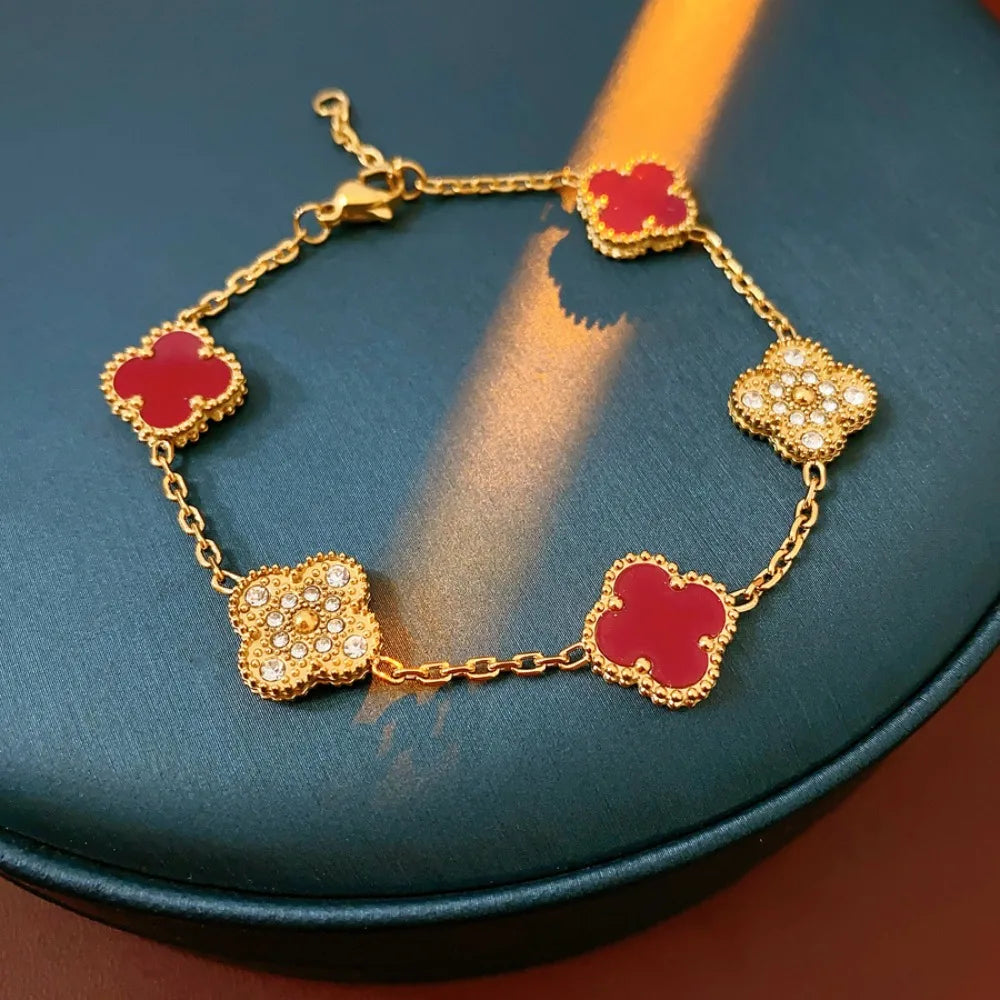 Elegant Four-Leaf Clover Bracelet