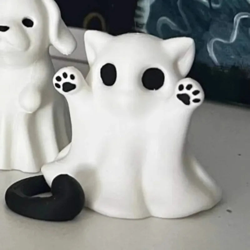 Cute Kitten Ghost Halloween Ornament – Mini Desktop Decor & Spooky Cat Figurine