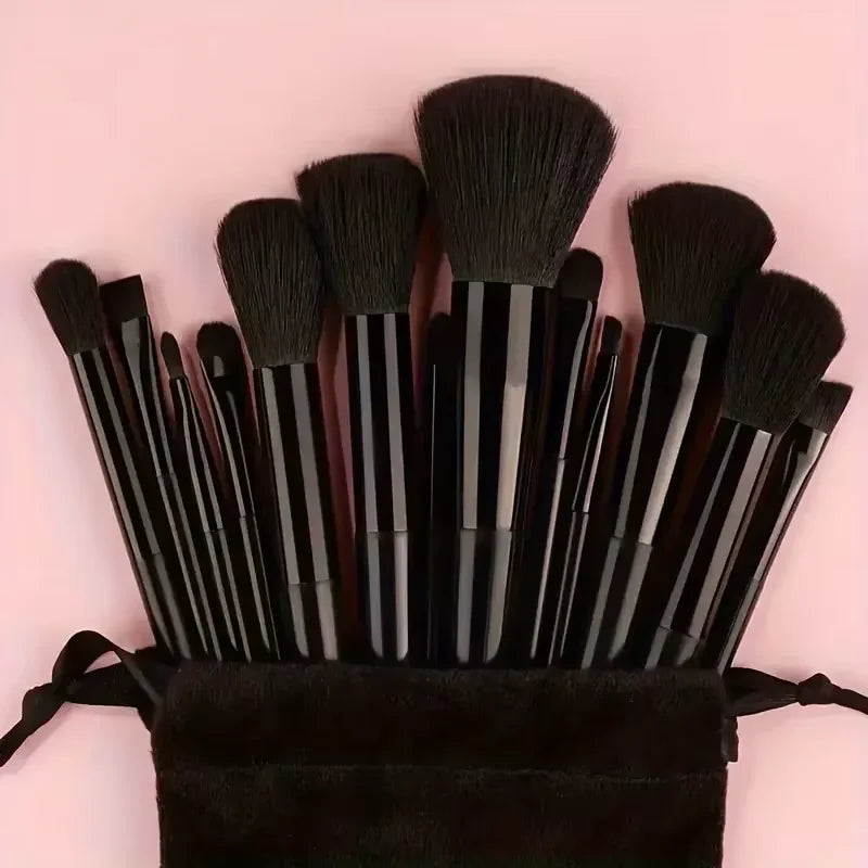 💄 13-Piece Makeup Brush Set – Soft Cosmetic Brushes with Storage Bag