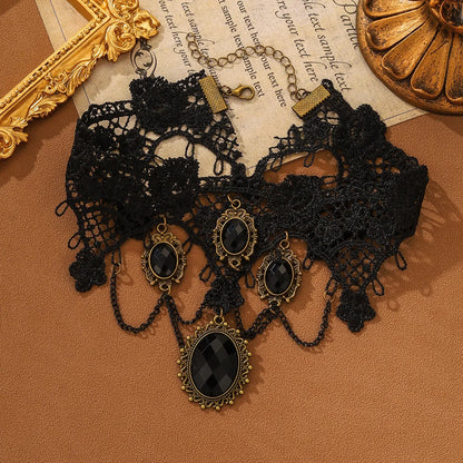 Gothic Lace Rose Choker Necklace – Neo-Gothic Women's Neck Accessory
