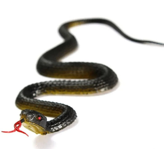 45cm Realistic Fake Rubber Snake – Scary Halloween Prank Toy & Garden Decoration