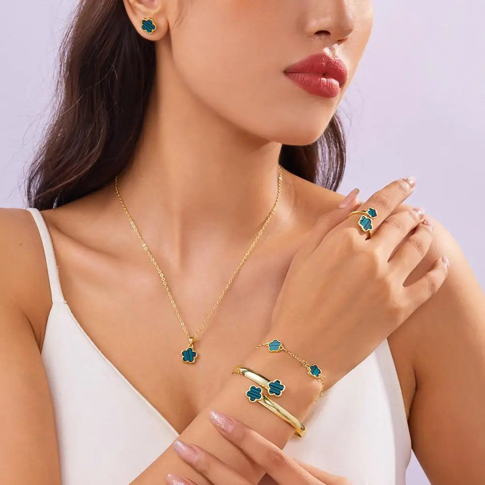 Elegant Five-Leaf Clover Jewelry