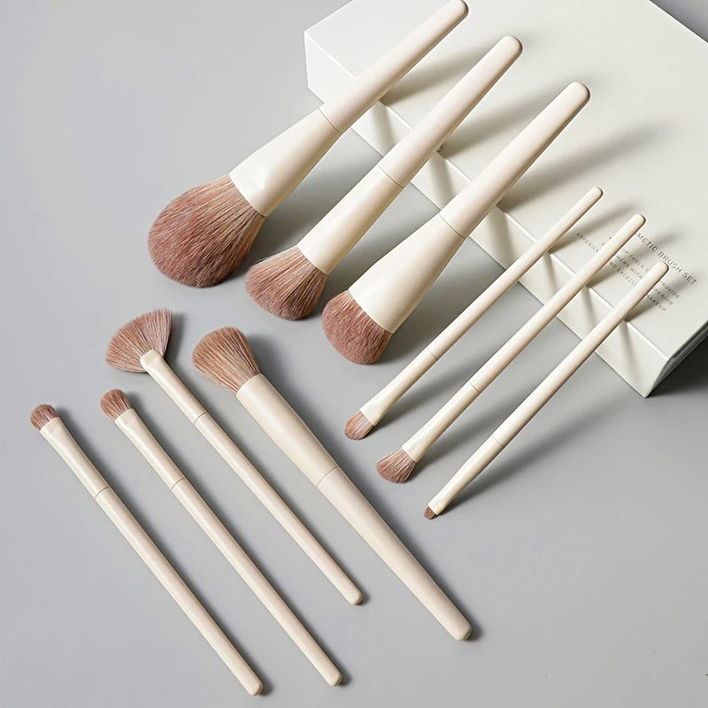 💄 13-Piece Makeup Brush Set – Soft Cosmetic Brushes with Storage Bag