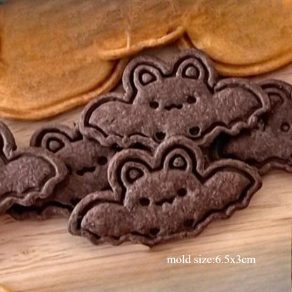 Halloween 3D Cookie Cutters – Ghost, Pumpkin, Bat &amp; Finger Shapes 🎃👻