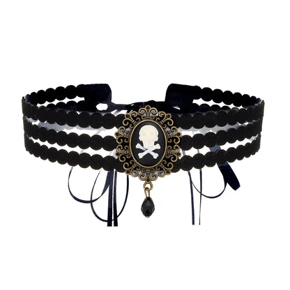 Gothic Lace Rose Choker Necklace – Neo-Gothic Women's Neck Accessory