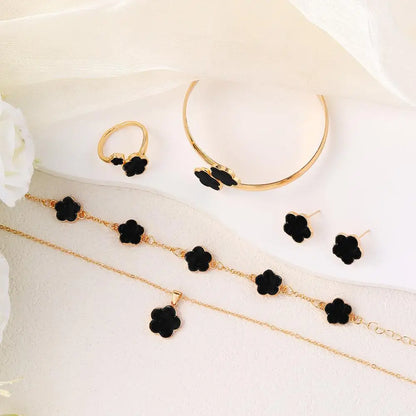 Elegant Five-Leaf Clover Jewelry