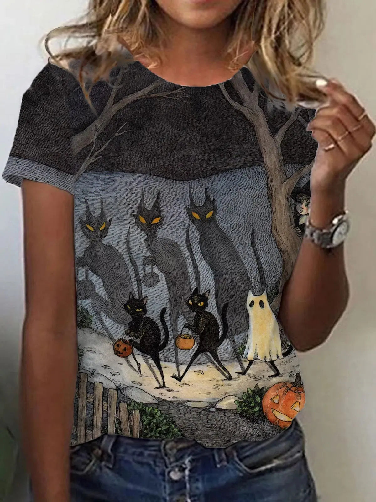 Women’s Halloween 3D Bloody Letter Print T-Shirt – Casual Short Sleeve Round Neck Top